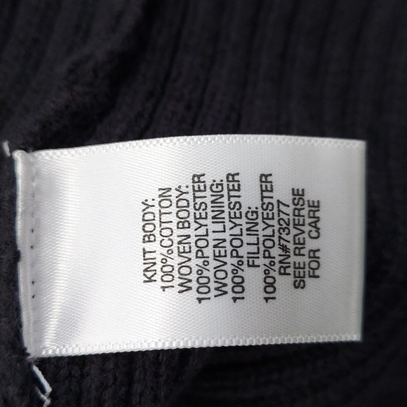 • Croft & Barrow Women's 1X Black Quilted and Sweater Zip-Up Cardigan, Like New - Picture 7 of 10